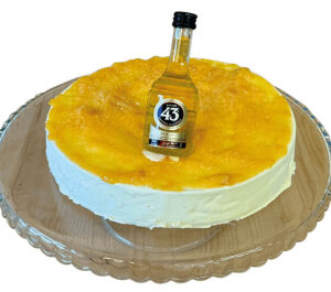Ijstaart/ likeur 43 roomijstaart